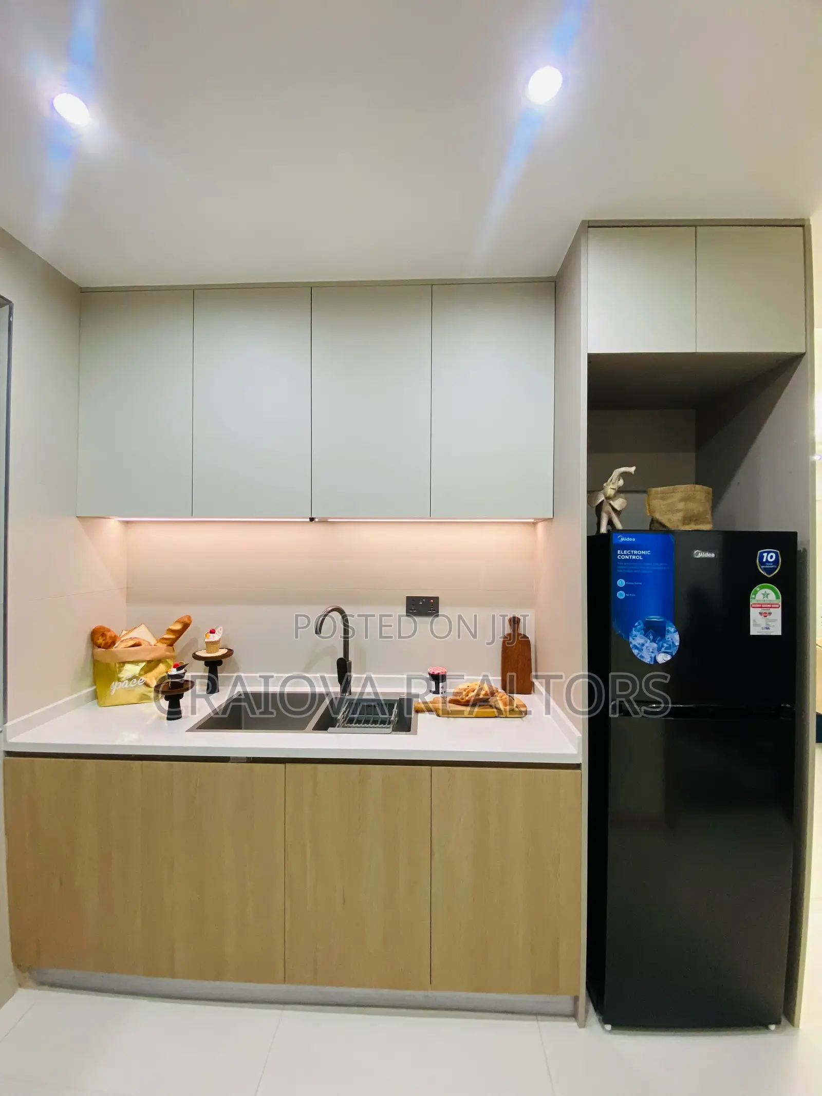 1bdrm Apartment in Raphta Road Area for sale in Raphta Road Area