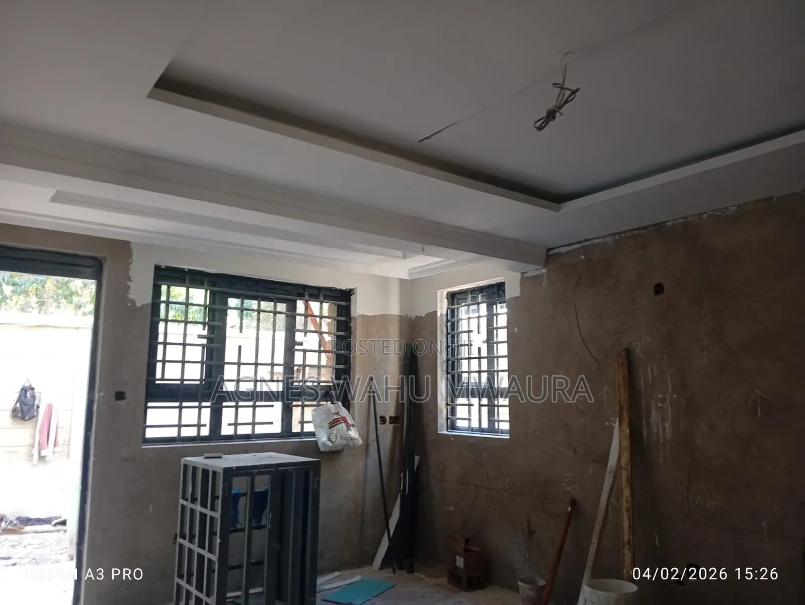 5bdrm Maisonette in Kerarapon for sale in Kerarapon