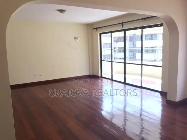 5bdrm Penthouse in Valley Arcade for rent in Valley Arcade