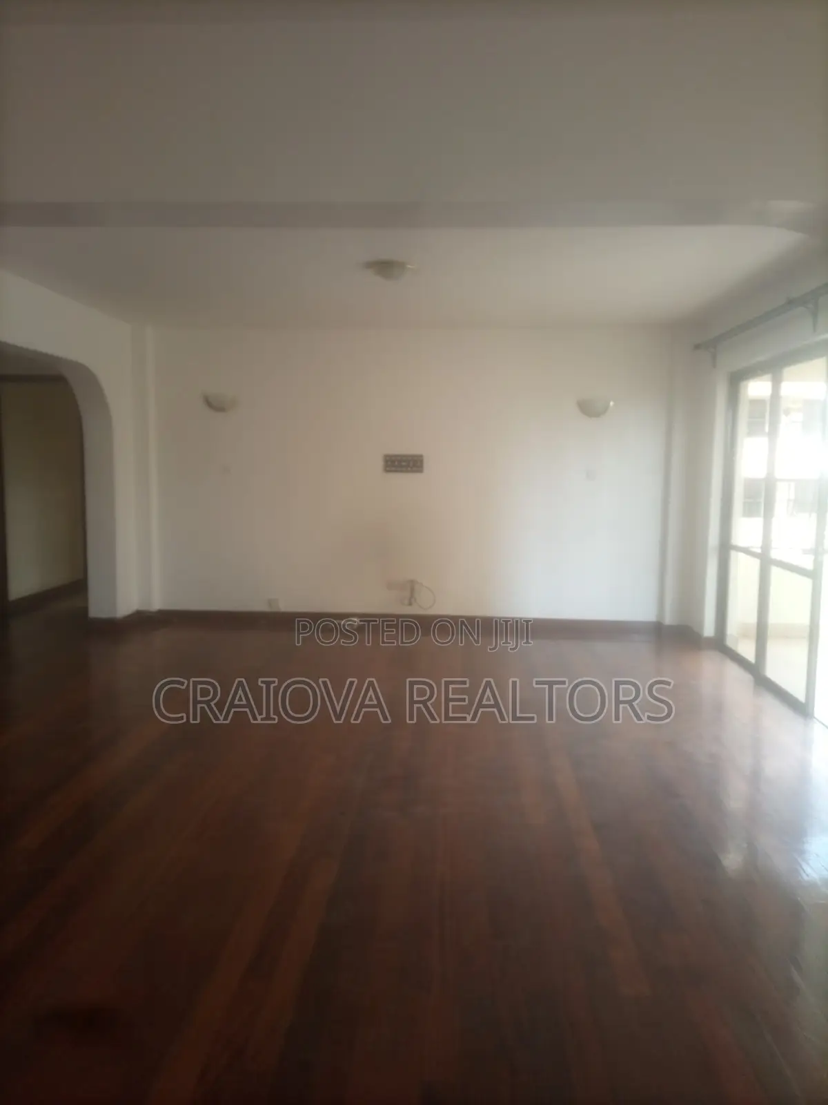 5bdrm Penthouse in Valley Arcade for rent in Valley Arcade
