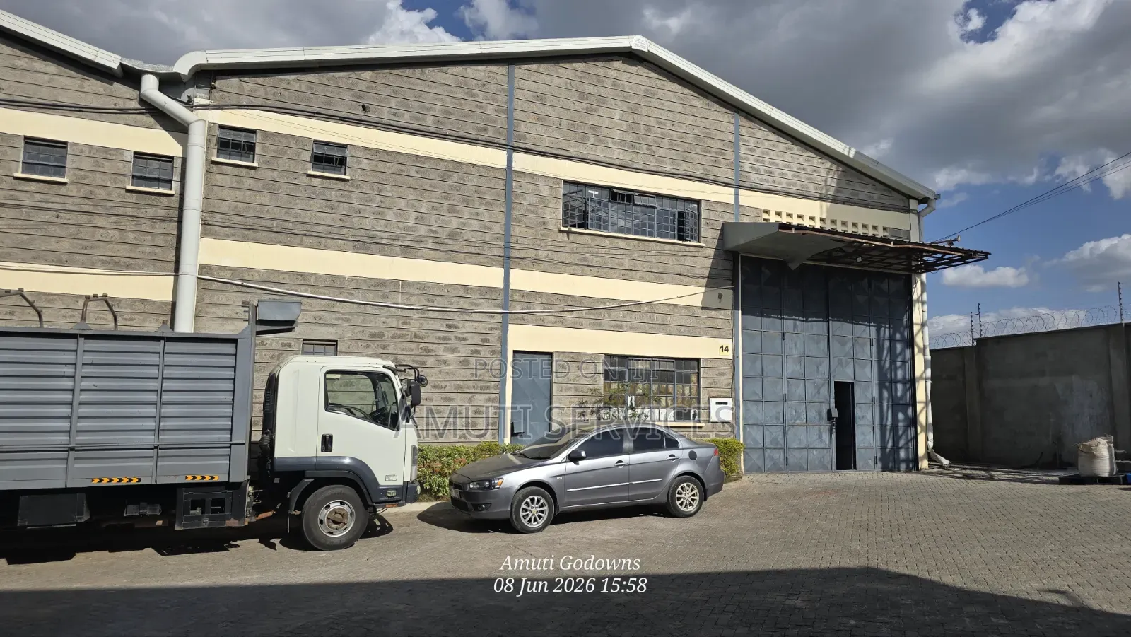 Athiriver: 10,000 SQFT Godown for Rent in DayStar Area