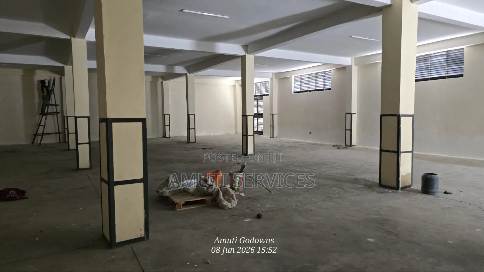 Athiriver: 10,000 SQFT Godown for Rent in DayStar Area