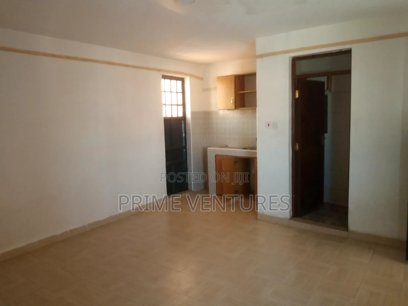 Mini Flat in Donholm, Greenspan for rent in Greenspan