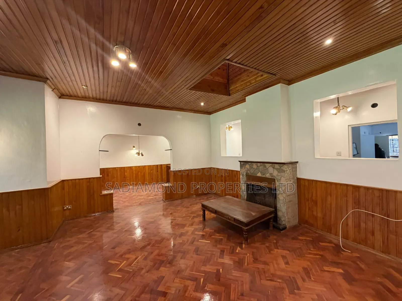 4bdrm Villa in Spring Valley for rent in Spring Valley
