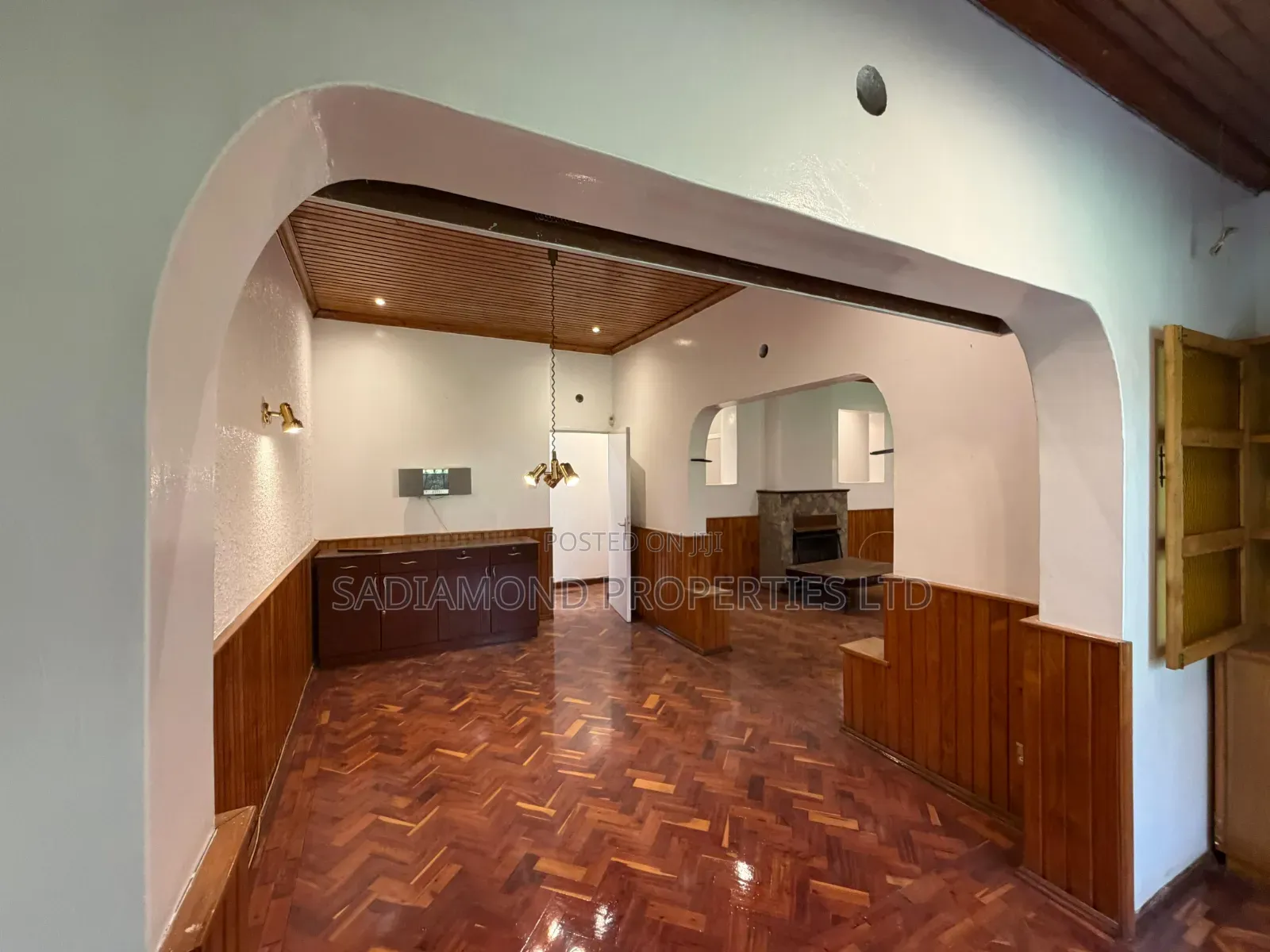 4bdrm Villa in Spring Valley for rent in Spring Valley