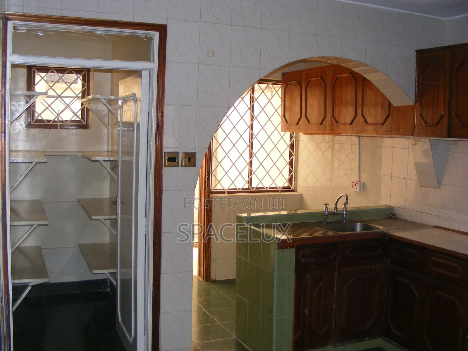 4bdrm Townhouse/Terrace in Lavington, Valley Arcade for sale in Valley Arcade