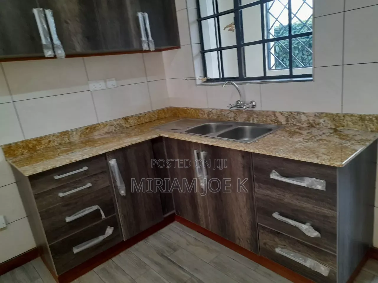 4bdrm Townhouse / Terrace in Mugutha, Kimbo for rent in Kimbo