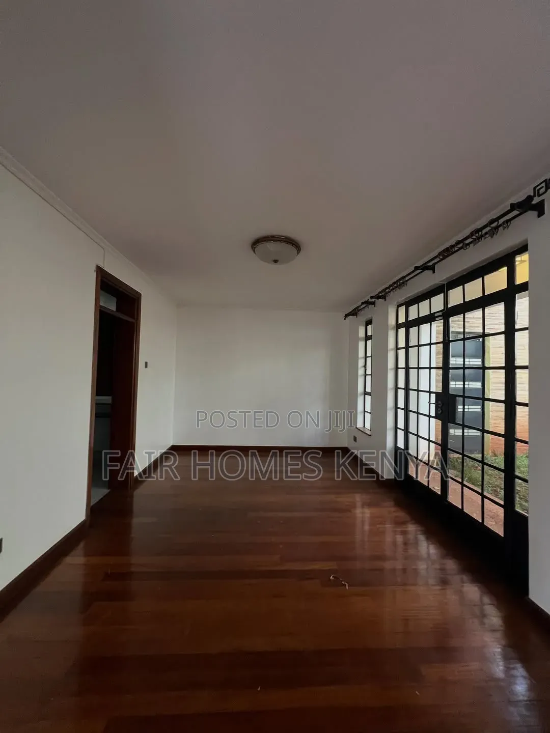5bdrm Townhouse / Terrace in Maji Mazuri, Muthangari for rent in Muthangari