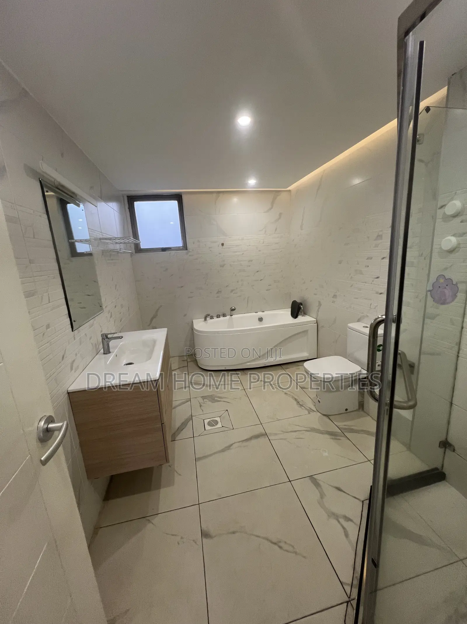 3bdrm Apartment in Kileleshwa for rent in Kileleshwa