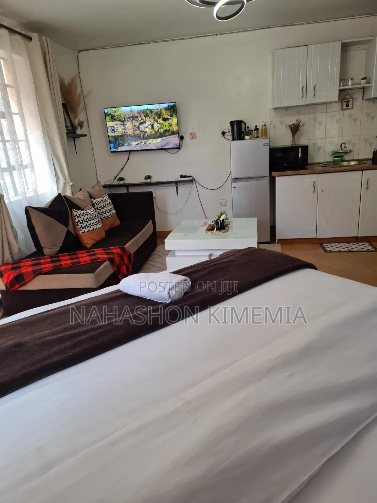 Perfect Blend Studio BNB TRM Drive Roysambu Thika Road Nairobi in Roysambu