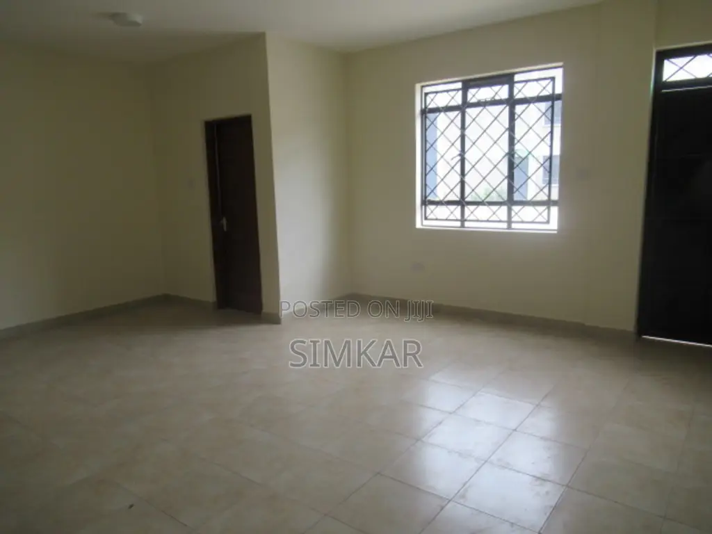 7,530 Sq Ft Warehouses to Let in Baba Dogo in Baba Dogo