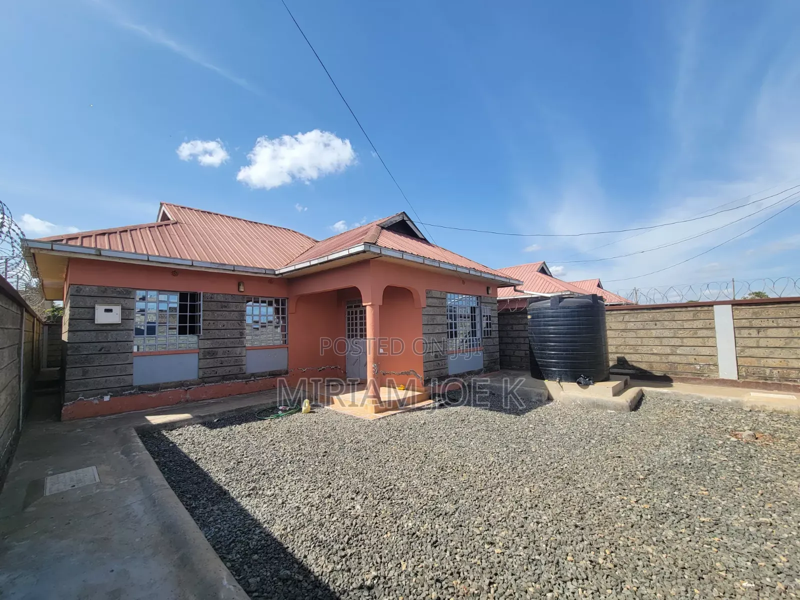 3bdrm Bungalow in Juja, Kenyatta Road / Theta  for rent in Kenyatta Road / Theta 