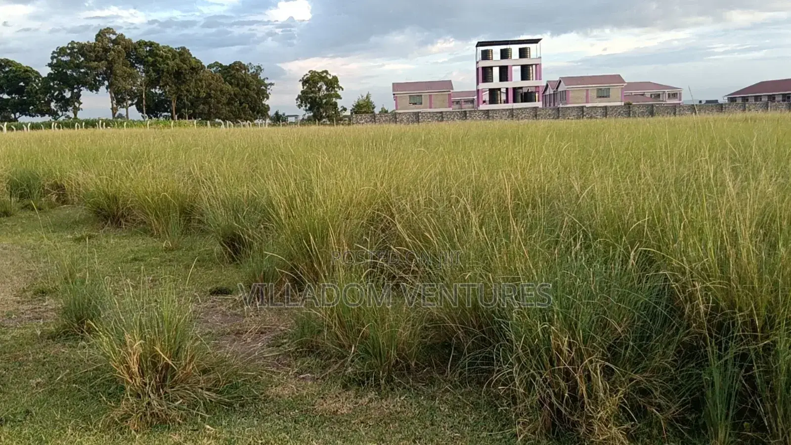 For Quick Sale 1l4 Acre Plots in Royal Estate Barnabas in Nakuru Town East