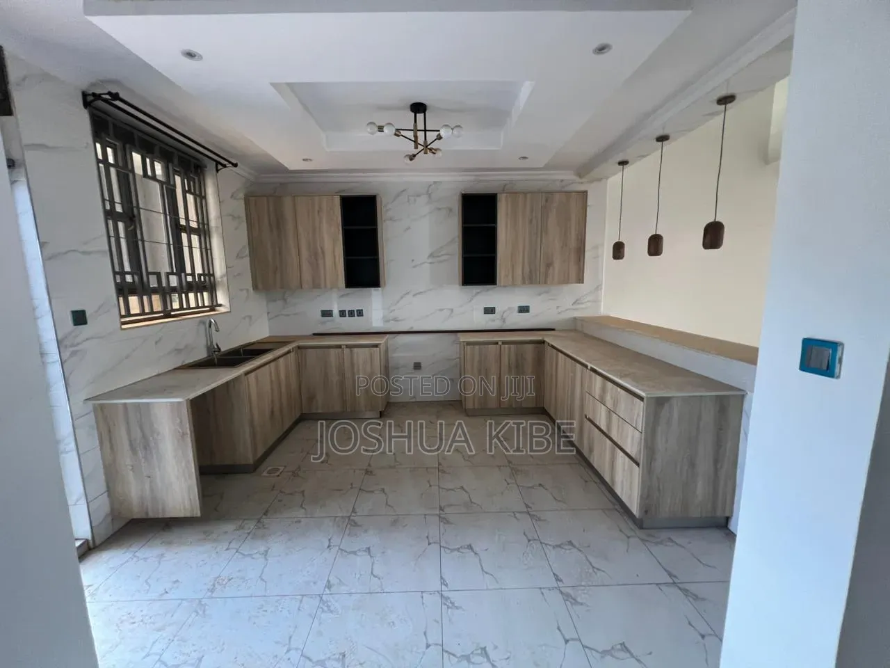 5bdrm Mansion in Membley Estate for rent in Membley Estate