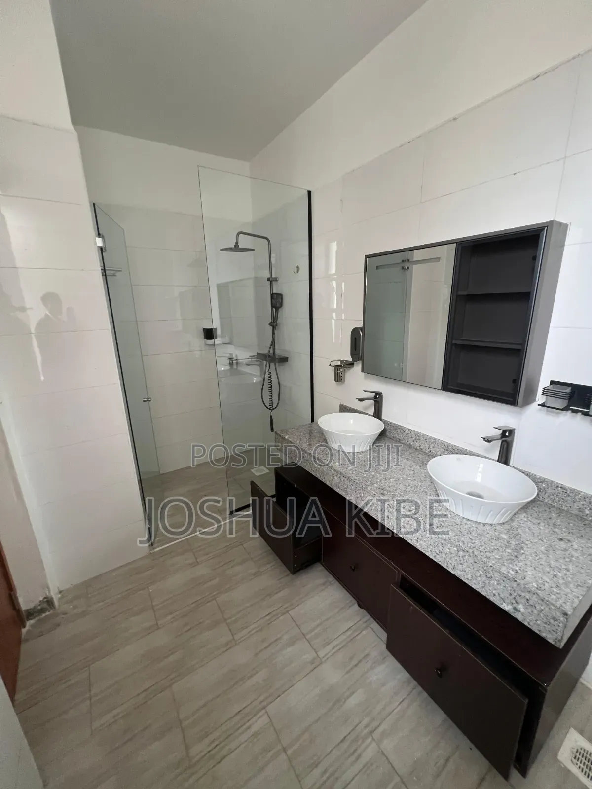 4bdrm Mansion in Membley Estate for rent in Membley Estate