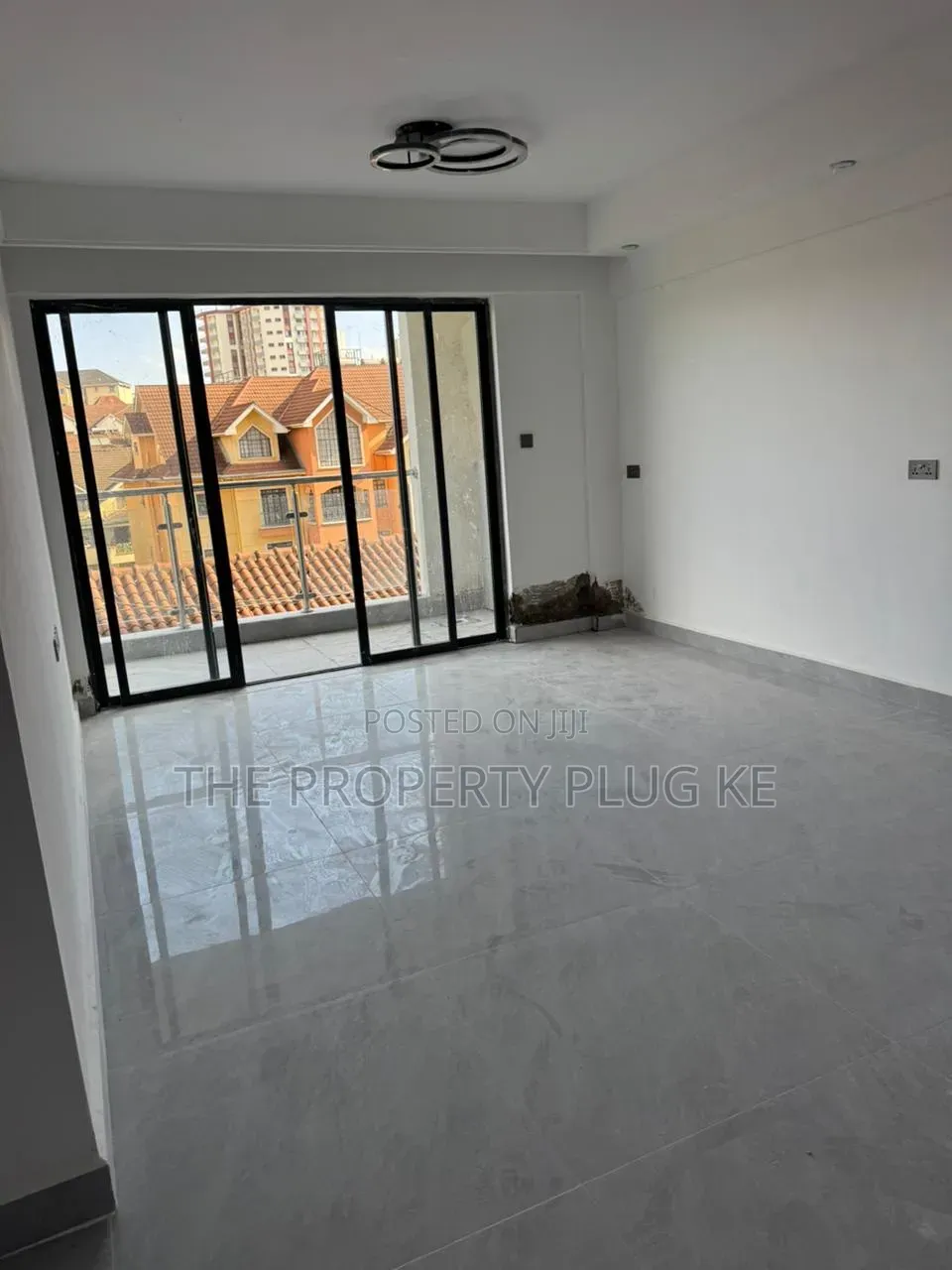 1bdrm Apartment in Versailles Gardens, Kileleshwa for sale in Kileleshwa