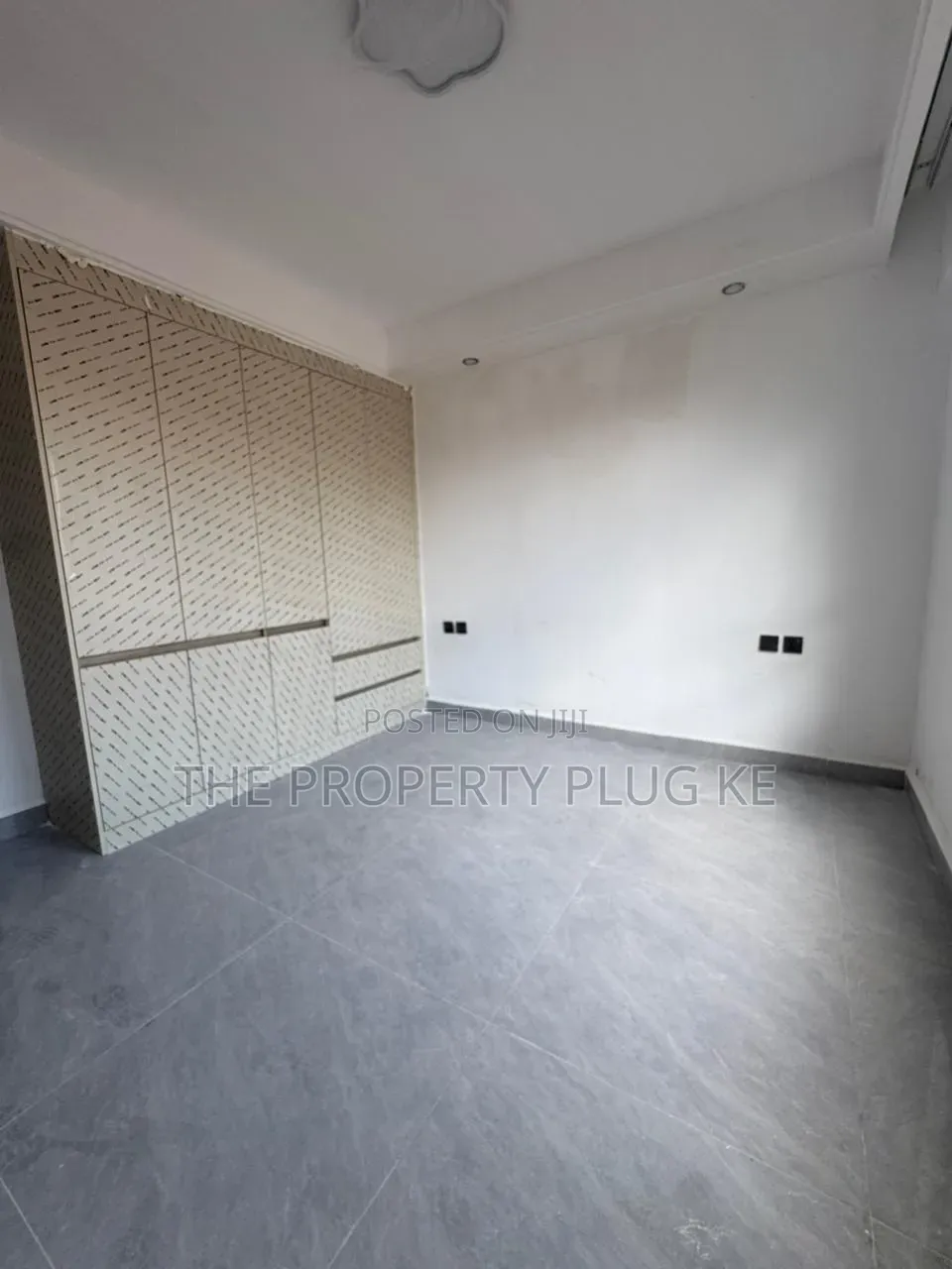 1bdrm Apartment in Versailles Gardens, Kileleshwa for sale in Kileleshwa