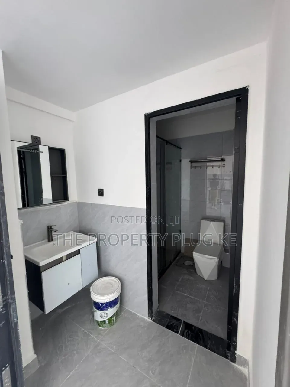 1bdrm Apartment in Versailles Gardens, Kileleshwa for sale in Kileleshwa