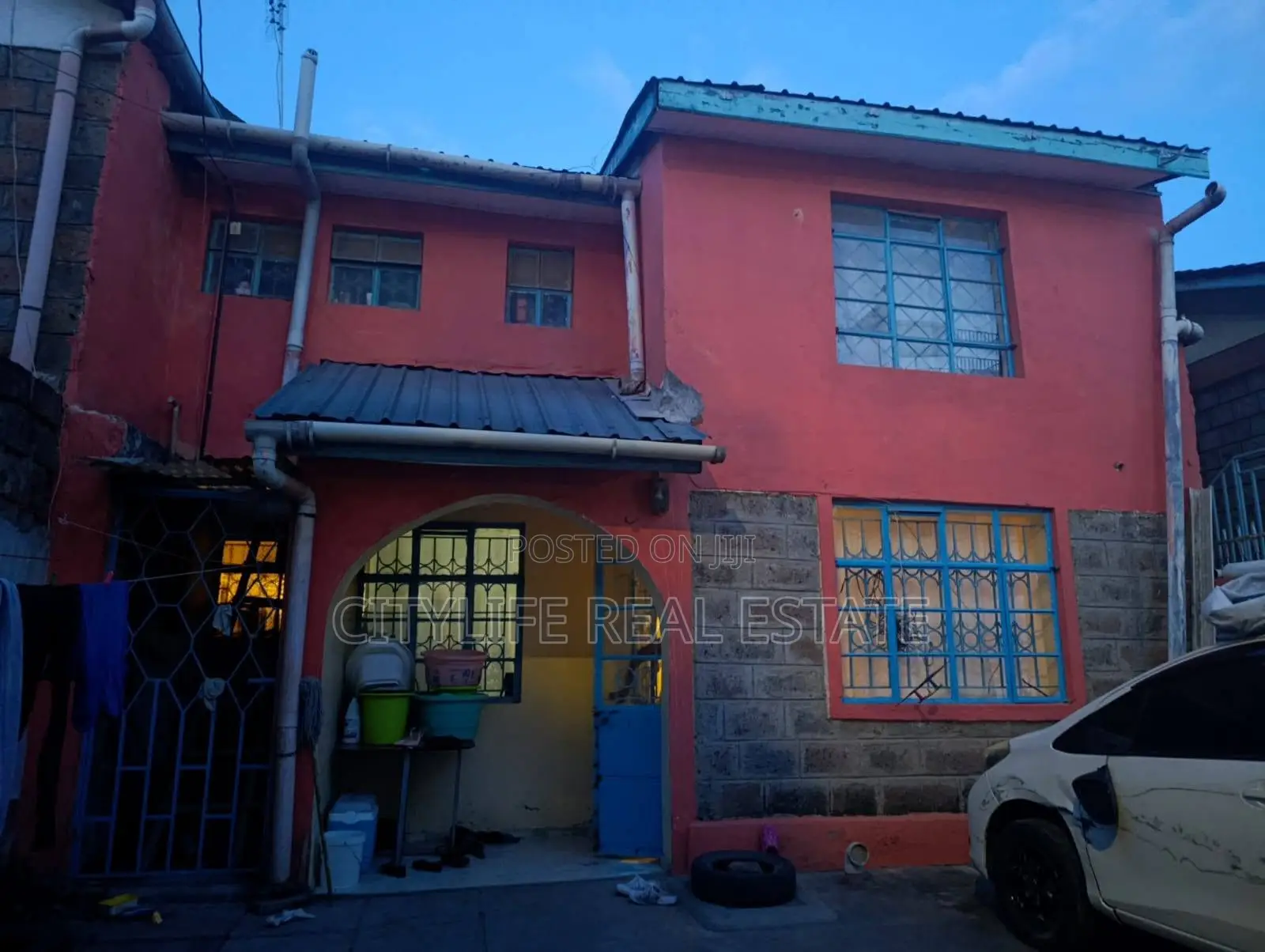 4bdrm Maisonette in Donhom Phase 5G, Savanna for sale in Savanna