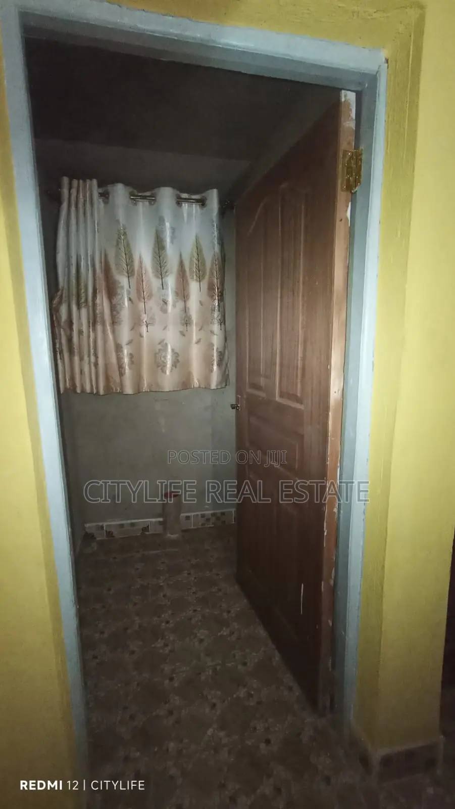 4bdrm Maisonette in Donhom Phase 5G, Savanna for sale in Savanna