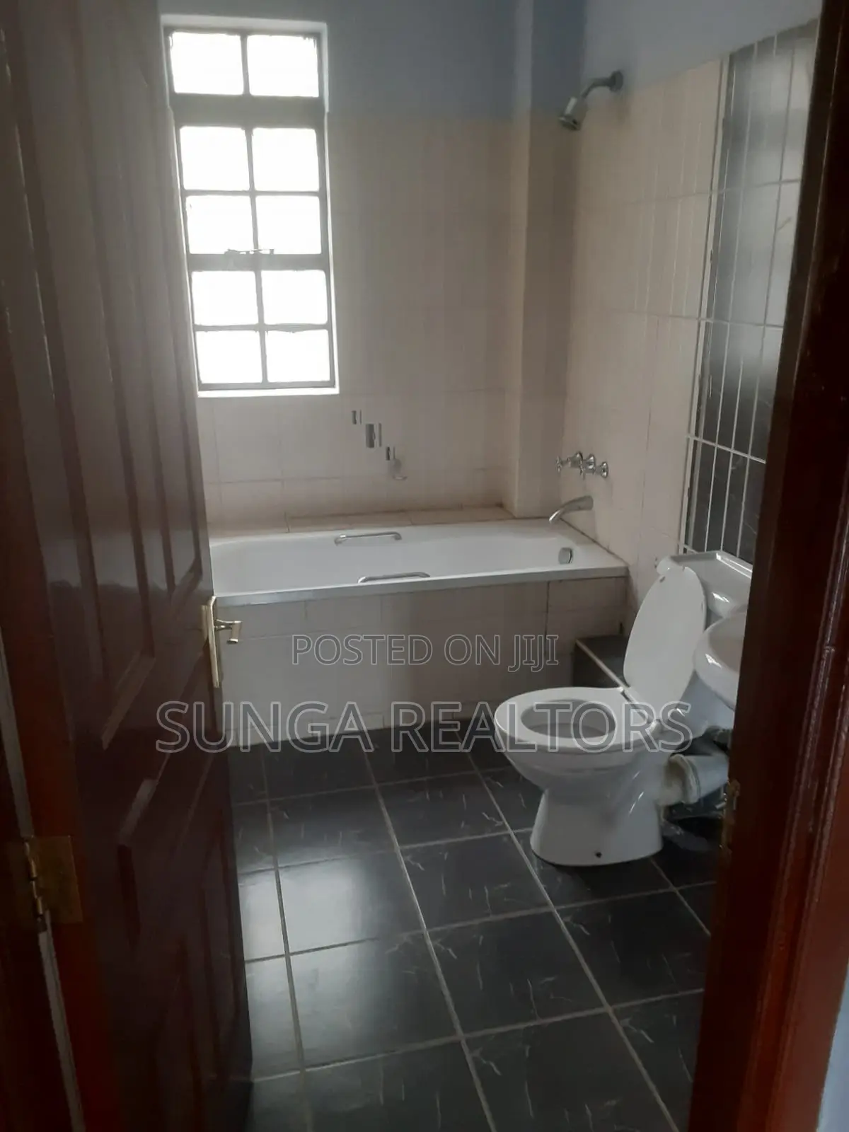 Commercial Property for Rent in Westlands in Spring Valley