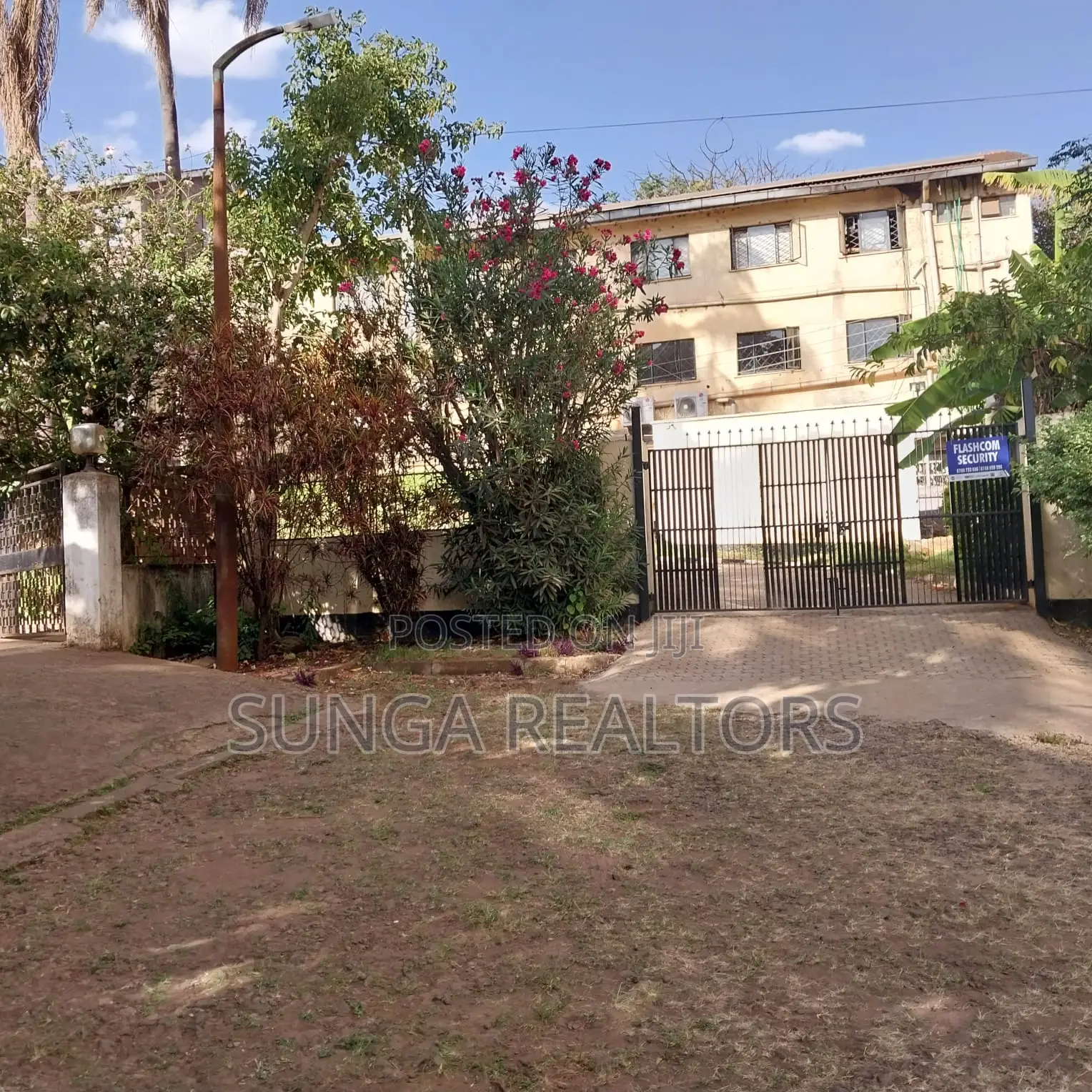 Commercial Property for Rent in Westlands in Raphta Road Area