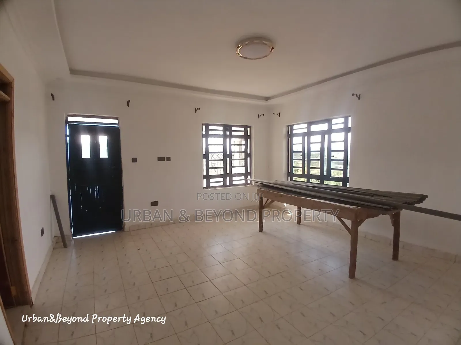 4bdrm Maisonette in Karai for sale in Karai