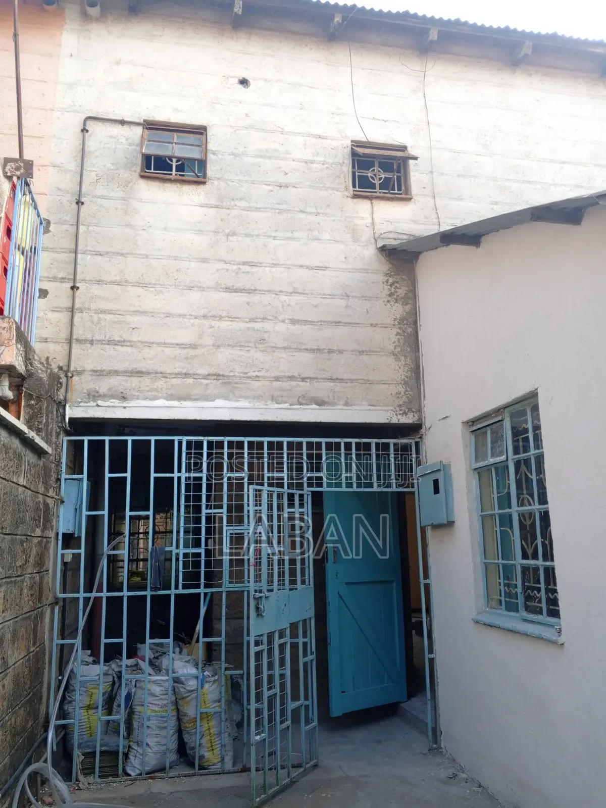 3bdrm Maisonette in Komarock Sector 1 for sale in Komarock