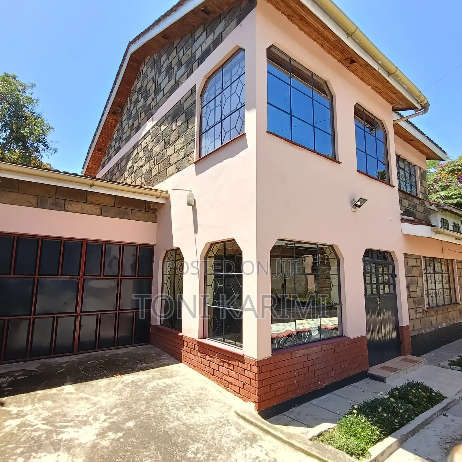 4bdrm Maisonette in Hyrax Courts, Nakuru Town East for sale in Nakuru Town East
