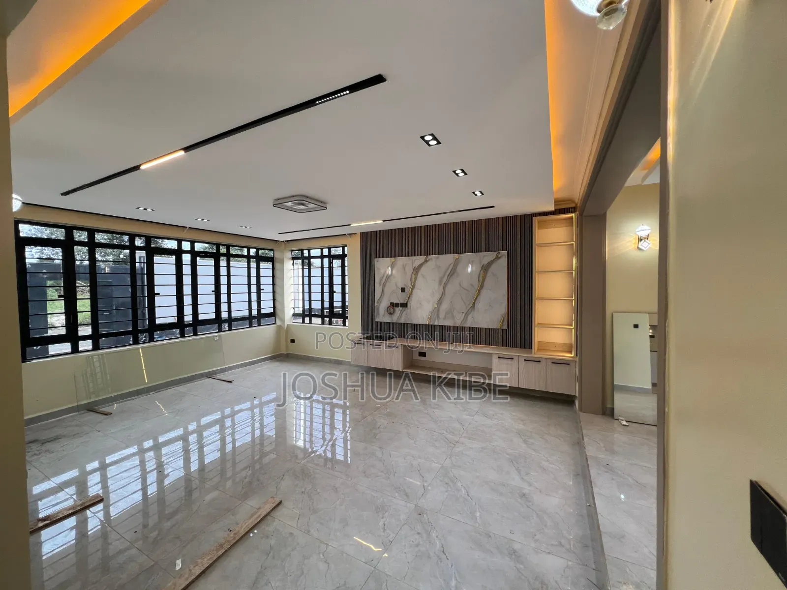 4bdrm Mansion in Membley Estate for sale in Membley Estate