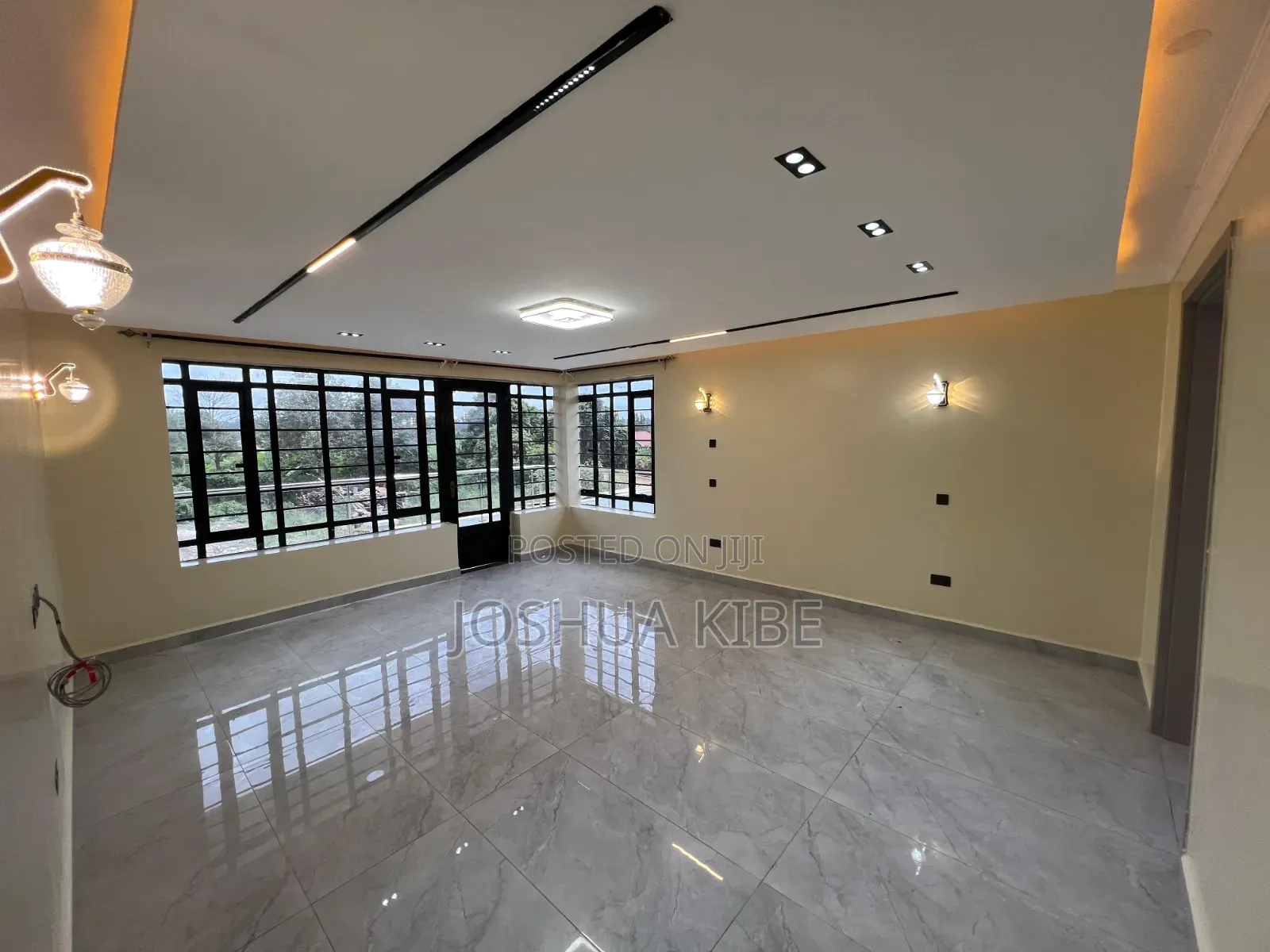 4bdrm Mansion in Membley Estate for sale in Membley Estate