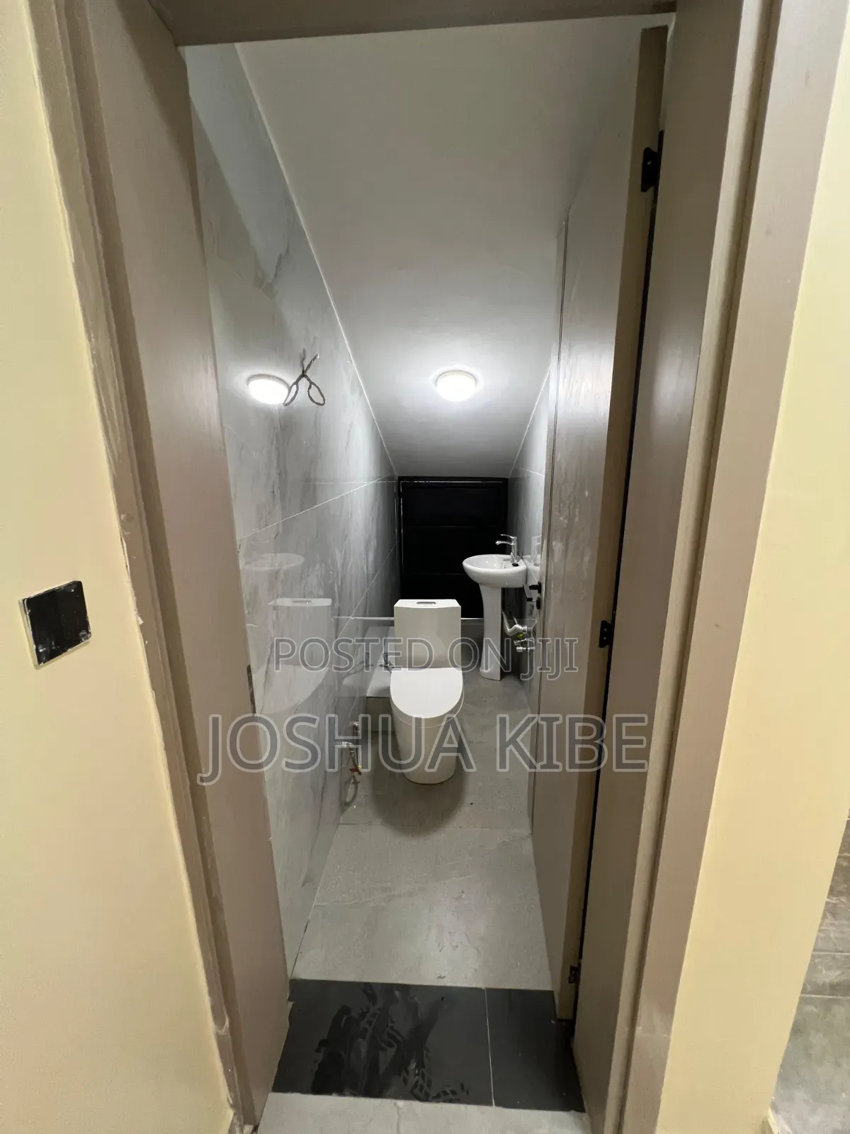 4bdrm Mansion in Membley Estate for sale in Membley Estate