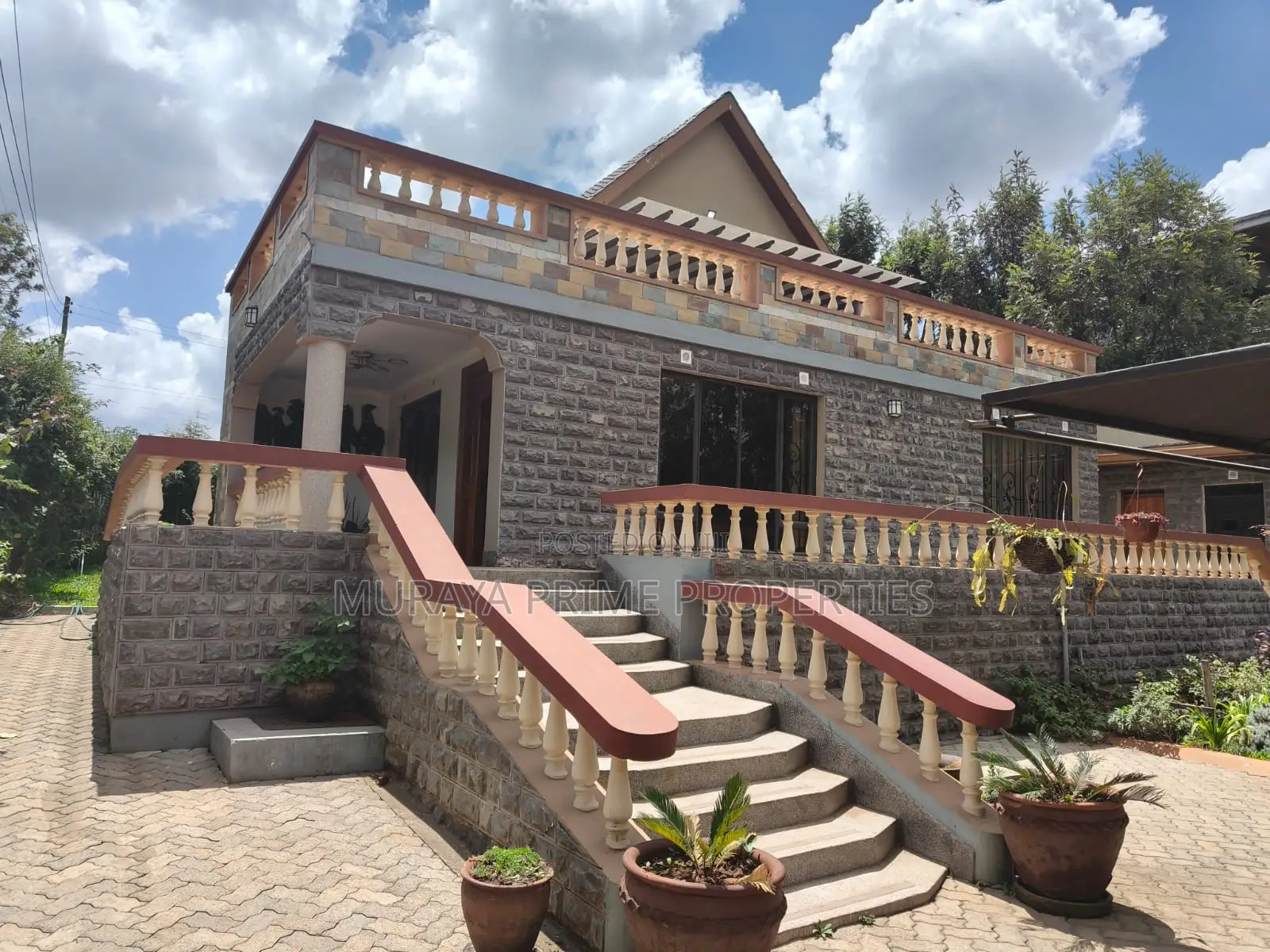 3bdrm Bungalow in Kerarapon for sale in Kerarapon