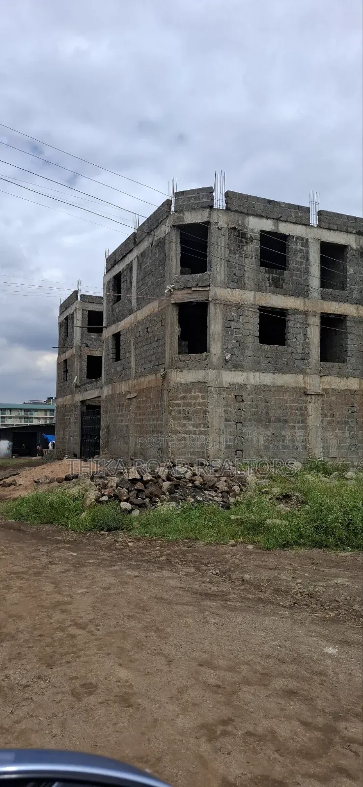 1bdrm Block of Flats in Rainbow Hotel, Sunrise Estate for sale in Sunrise Estate