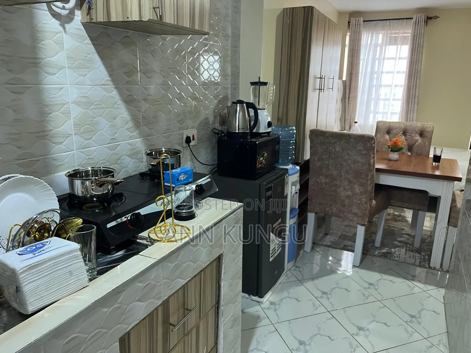 Studio Airbnb at 1500 in Ngoingwa Estate
