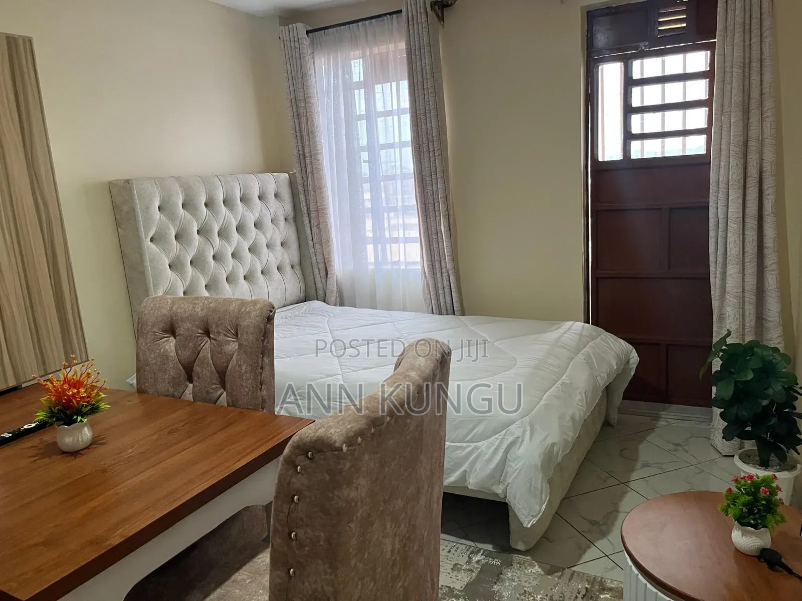 Studio Airbnb at 1500 in Ngoingwa Estate