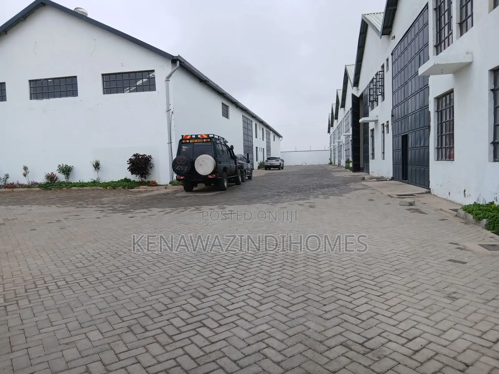Syokimau Mombasa Road Godowns 4000-SQFT at 150,000/- in Mlolongo