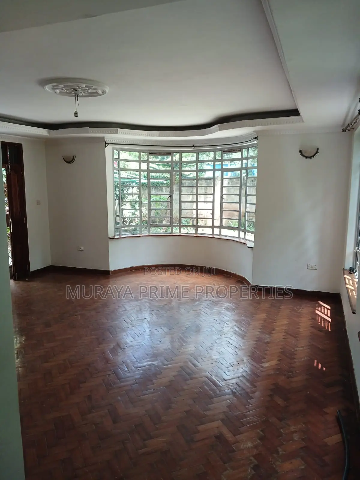4bdrm Maisonette in Kerarapon for rent in Kerarapon