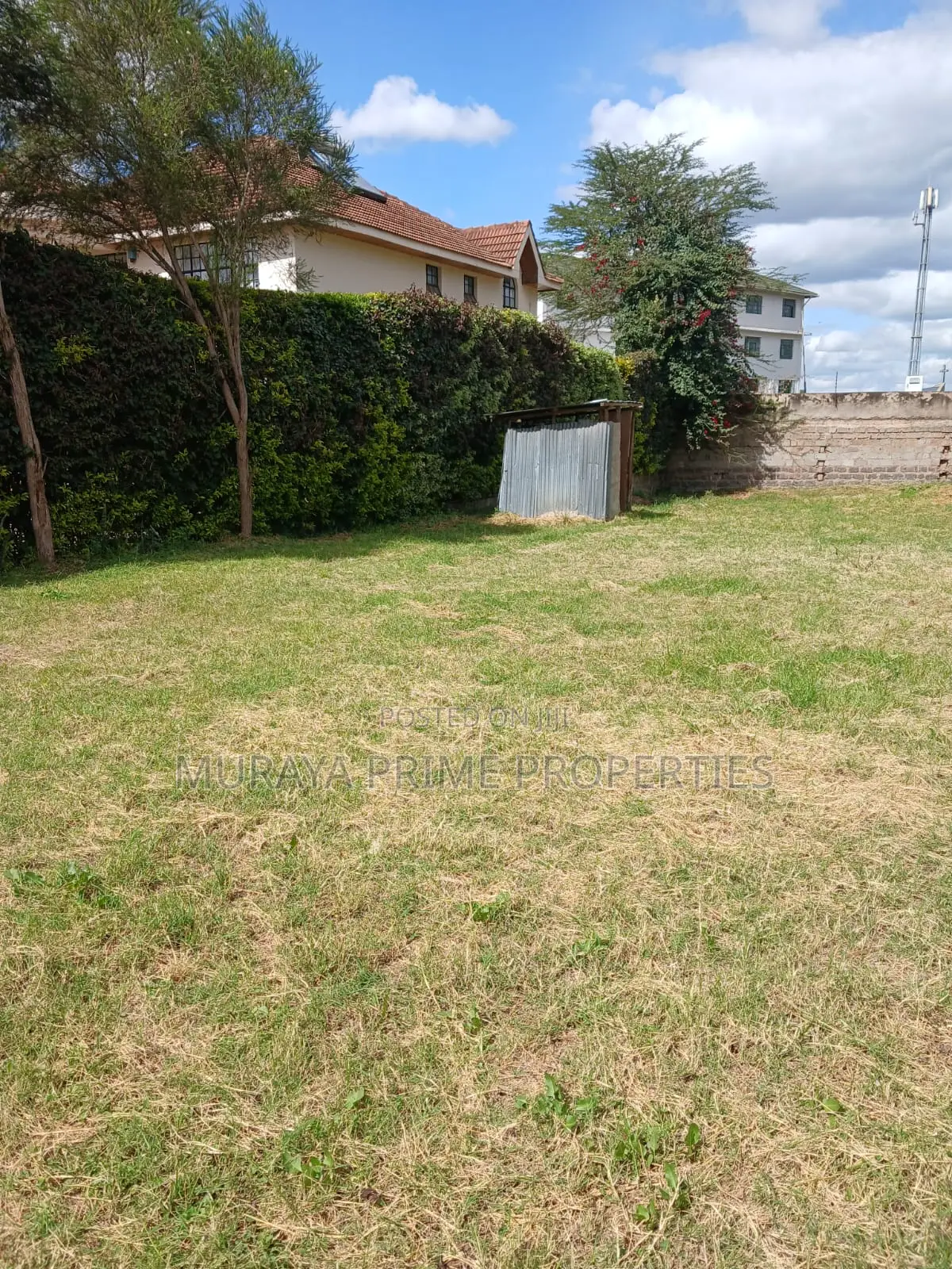 Exclusive Plot for Sale in Kerarapon Drive in Kerarapon