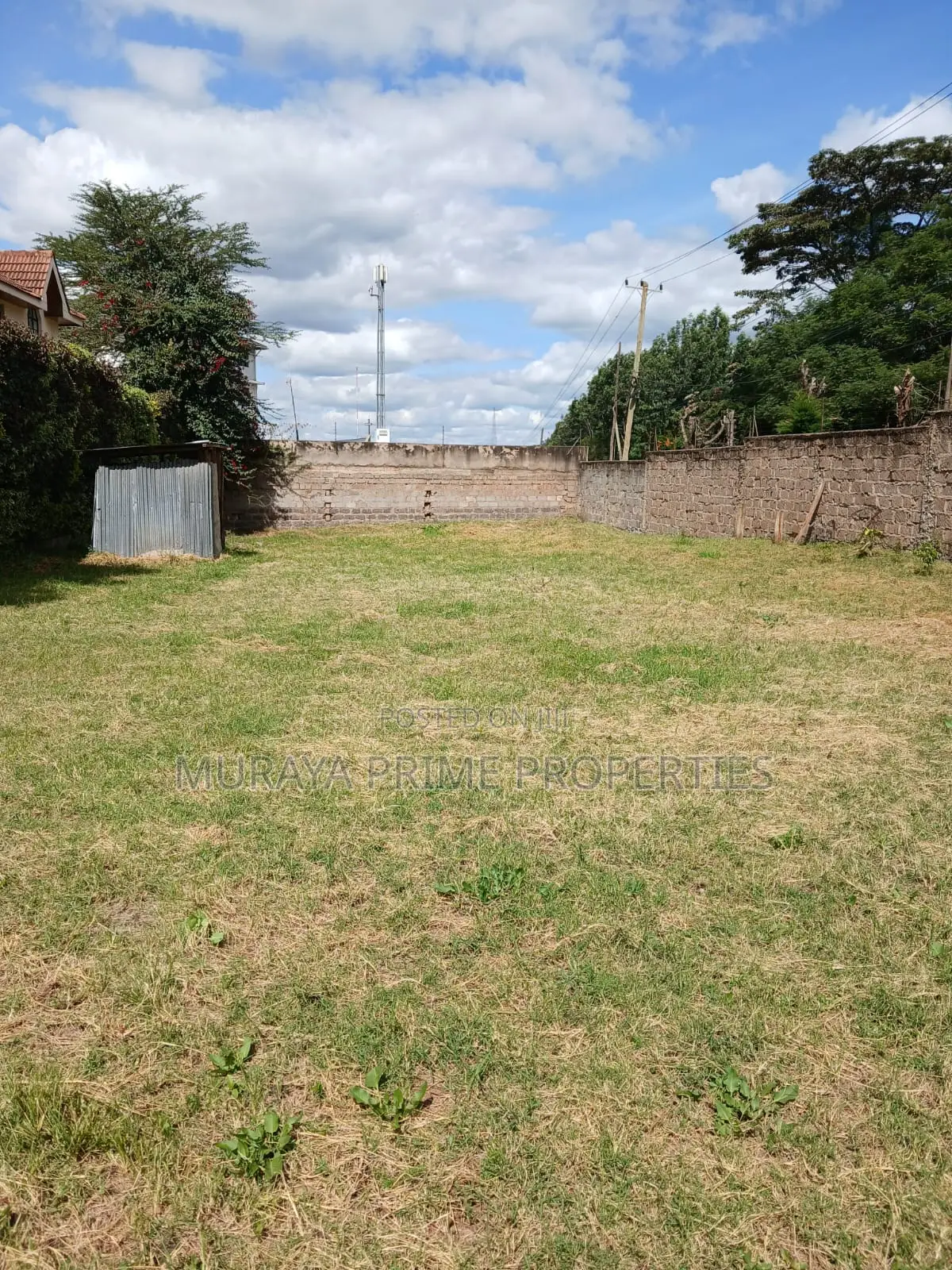 Exclusive Plot for Sale in Kerarapon Drive in Kerarapon