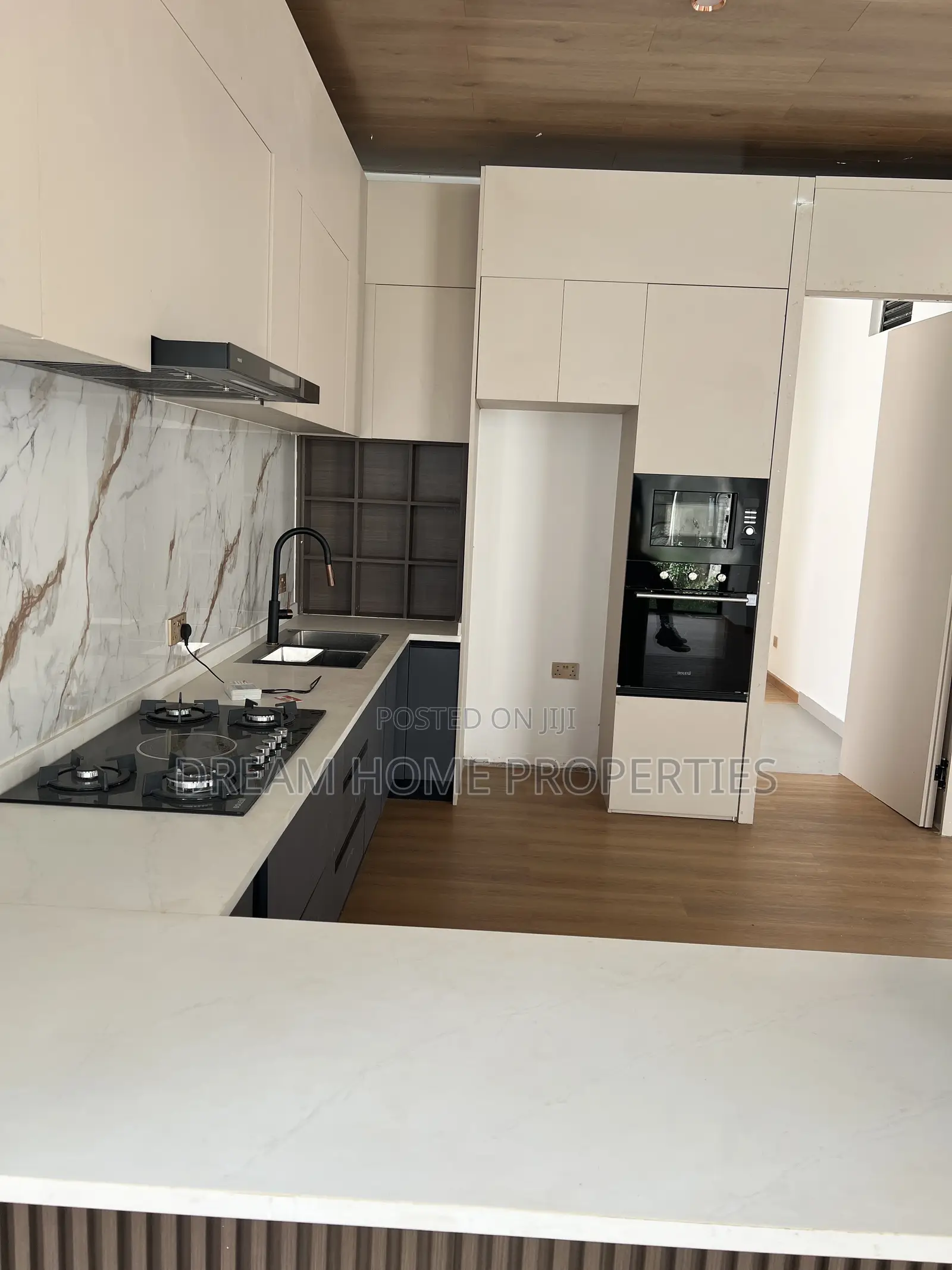 5bdrm Townhouse/Terrace in Lavington for sale in Lavington