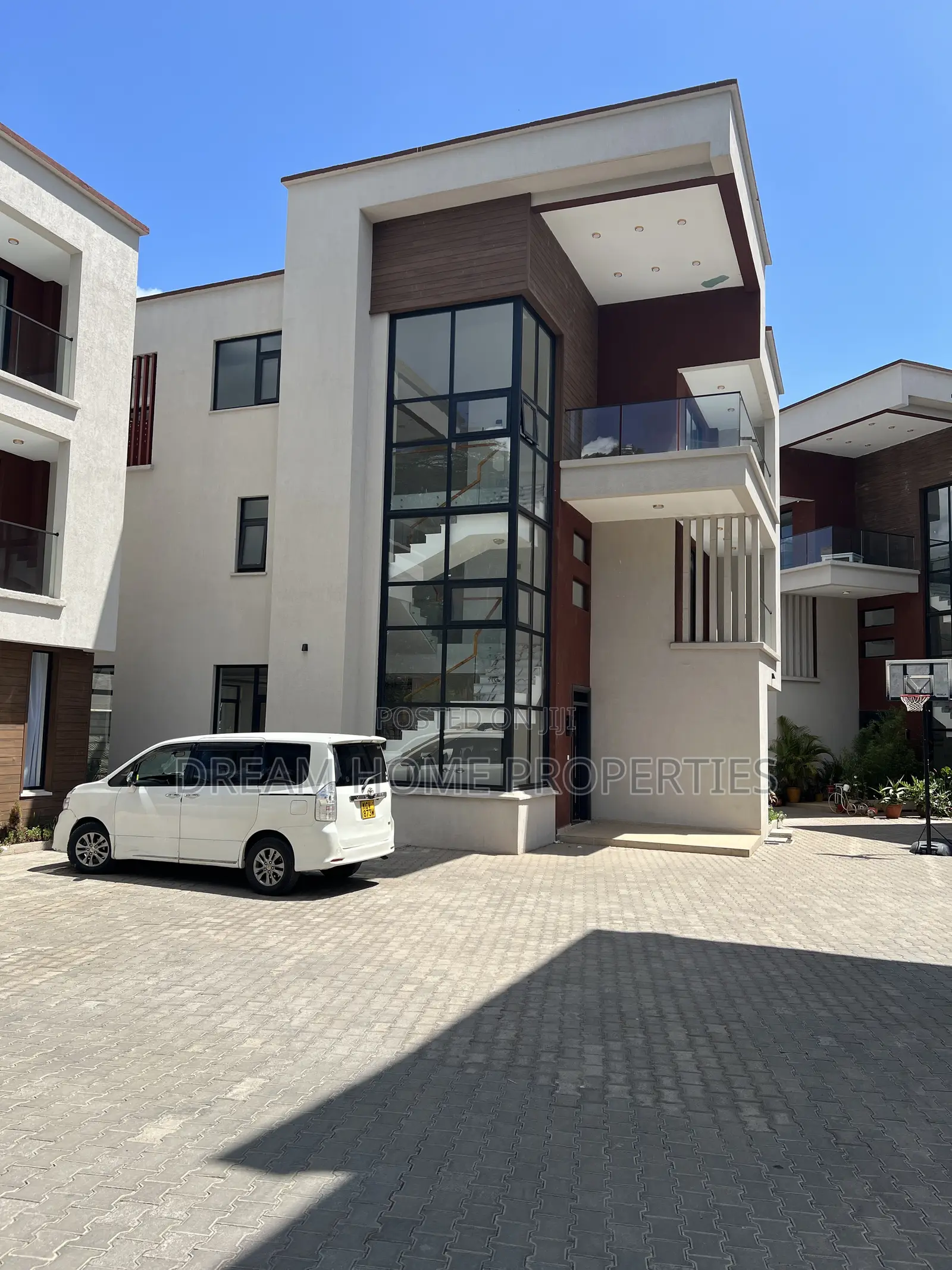 5bdrm Townhouse/Terrace in Lavington for sale in Lavington