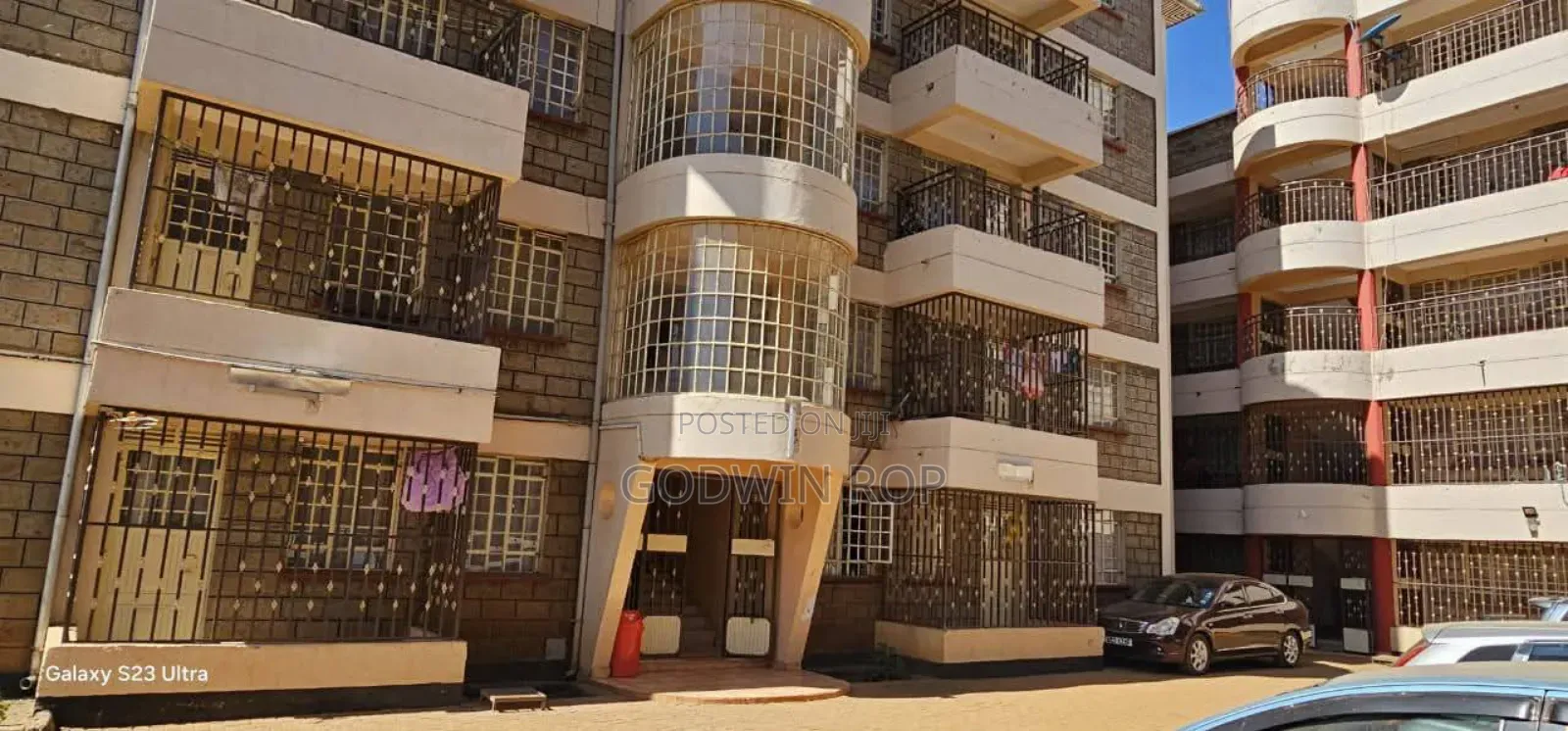 3bdrm Apartment in Pioneer Estate for sale in Pioneer Estate