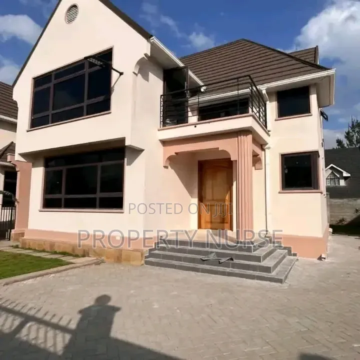 5bdrm Maisonette in Gateway Mall Area for rent in Gateway Mall Area