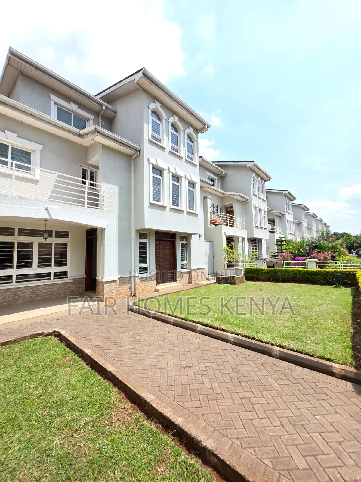 5bdrm Townhouse/Terrace in Amboseli Road, Valley Arcade for sale in Valley Arcade