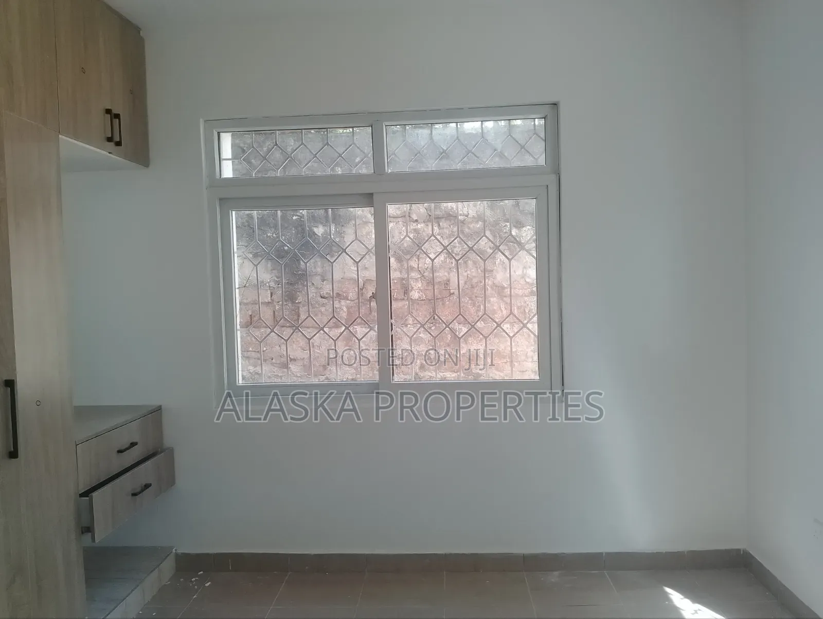 3bdrm Apartment in Beach Road Estate, Nyali Mkomani for rent in Nyali Mkomani