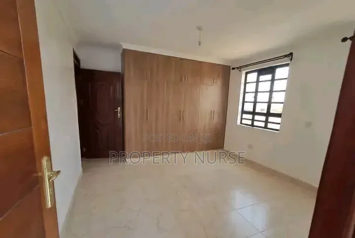 5bdrm Maisonette in Gateway Mall Area for rent in Gateway Mall Area