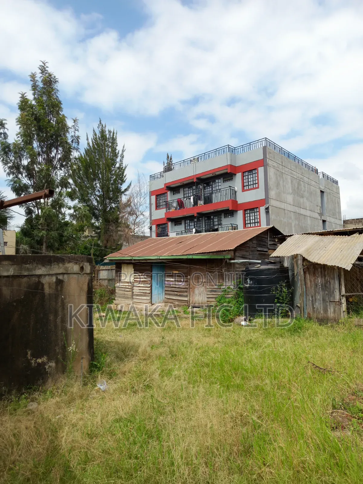 Prime Quarter Acre Plot for Sale in Utawala in Junction/Benedicta