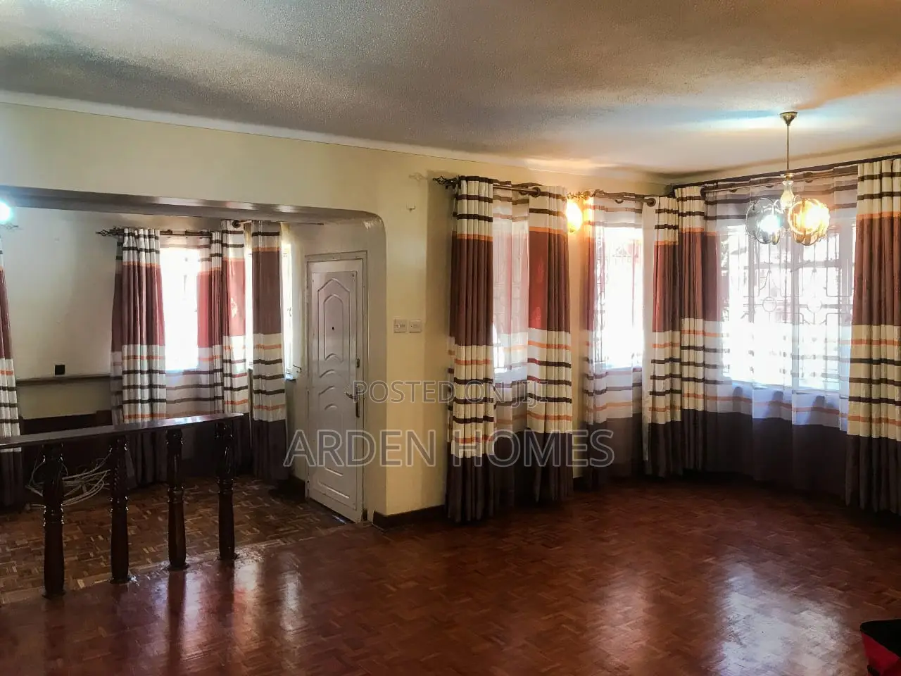 3bdrm Townhouse/Terrace in Valley Arcade for sale in Valley Arcade