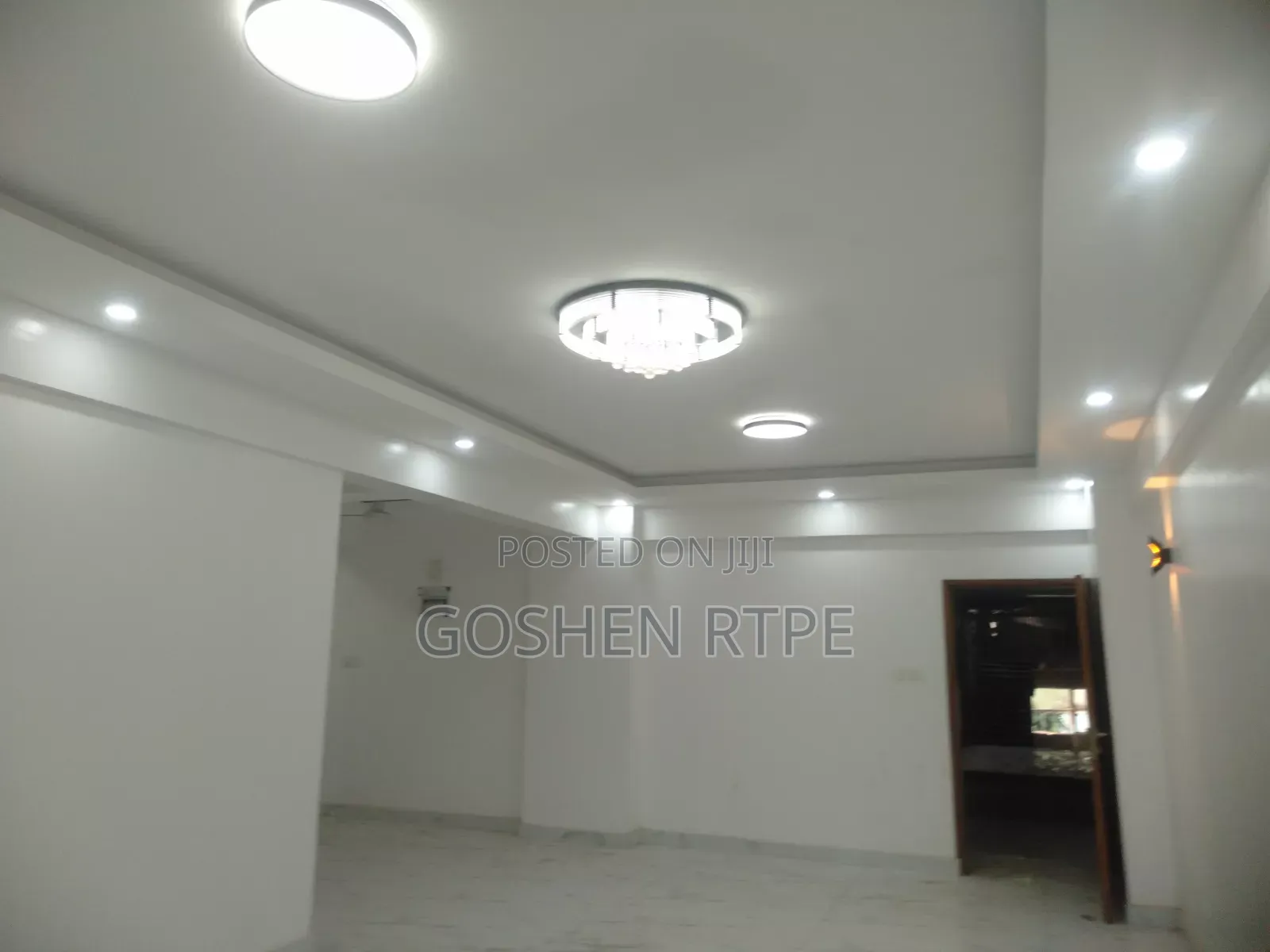 3bdrm Apartment in Tudor for sale in Tudor